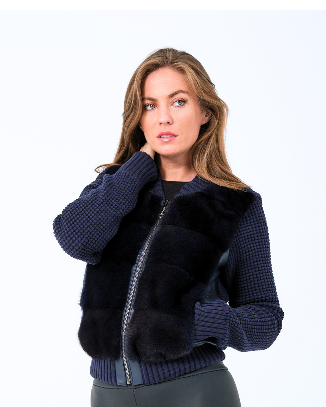 KNITWEAR