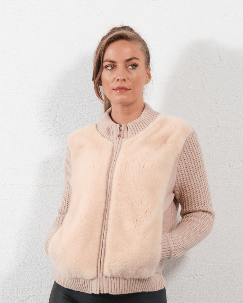 Cream Pink Knitwear